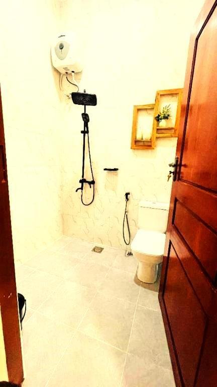 Bed and Breakfast Safi House Boma la Ngombe Exterior foto